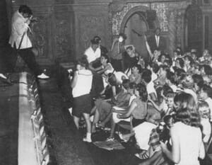 Elvis performs at historic Olympia Theater