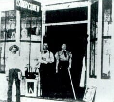 Isidor Cohen Opens First Miami Store in 1896