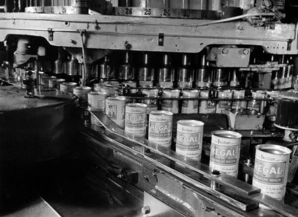 Regal Beer bottling at Miami plant in 1967
