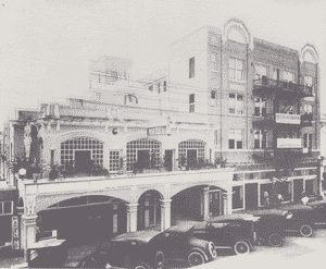 Majestic Hotel and Hotel Roberts in 1921