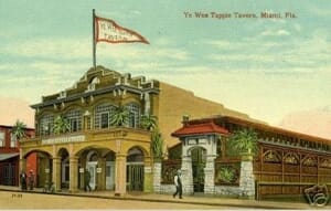 Postcard of Ye Wee Tappie Tavern