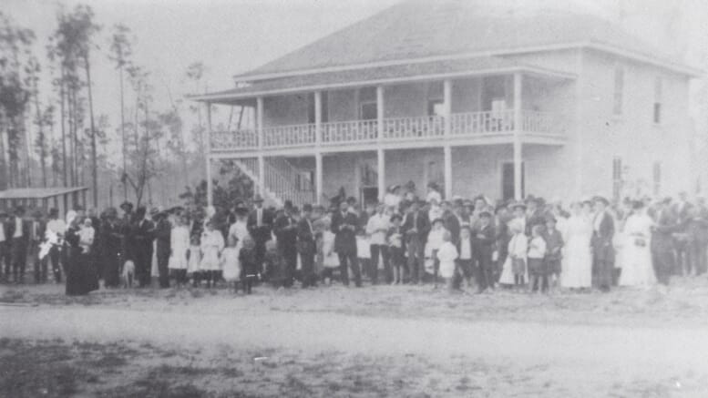 Silver Palm School House in 1911