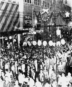 Parade on Flagler Street on November 27, 1952