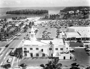 Aerial of Mayflower Restaurant in 1952