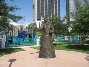 Julia Tuttle Statue in Bayfront Park (7/28/2012)