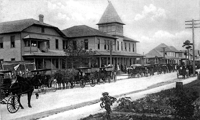 Miami High School in 1904