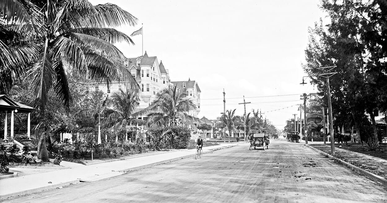 Avenue B looking north in 1910